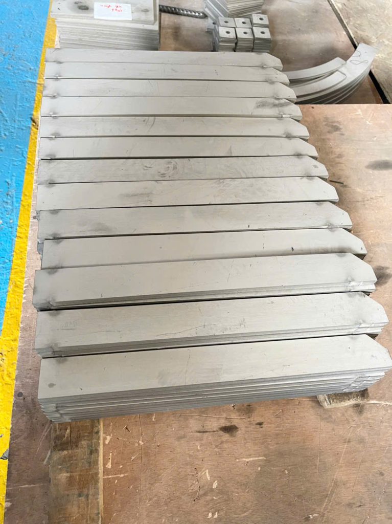 GIA CÔNG CẮT LASER